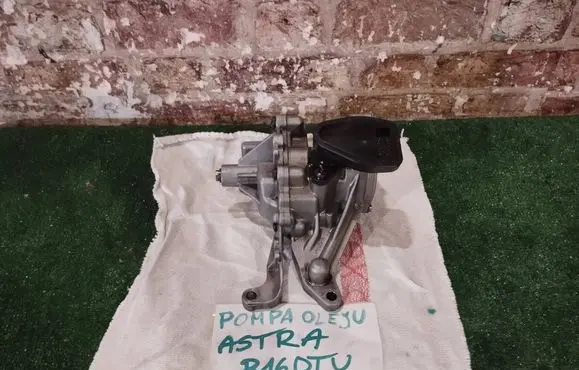 Opel Astra K Oil pump 55489324