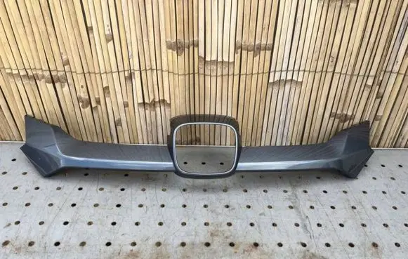 Honda CR-V Front grill