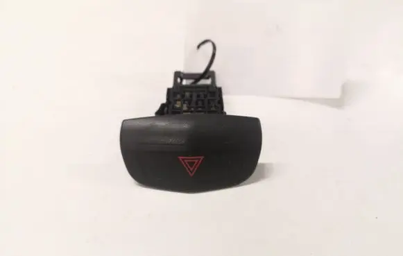 Nissan Primera Hazard light switch 06016