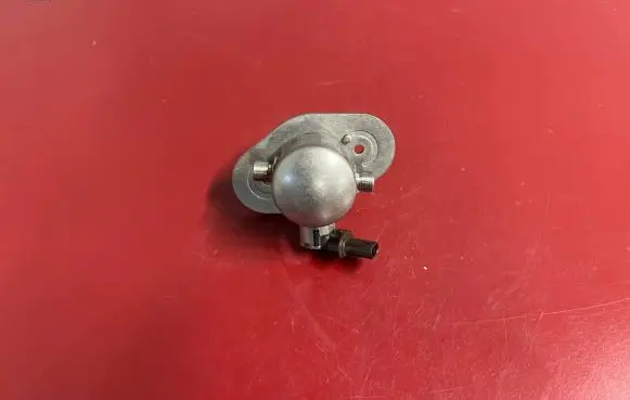 BMW X1 U11 Fuel injection high pressure pump 7934496 13517934496