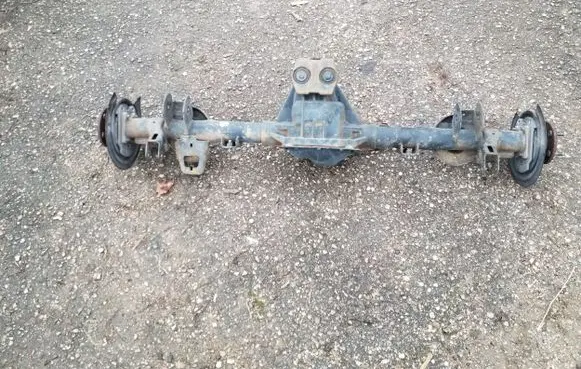 Dodge Nitro Rear axle beam with reductor 52114729AB 52114882AB