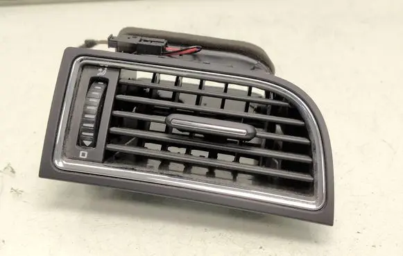 Skoda Superb B6 (3T) Dashboard side air vent grill/cover trim 3T0819702