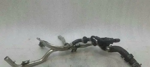 Audi A6 S6 C6 4F Breather hose/pipe 07L103211D