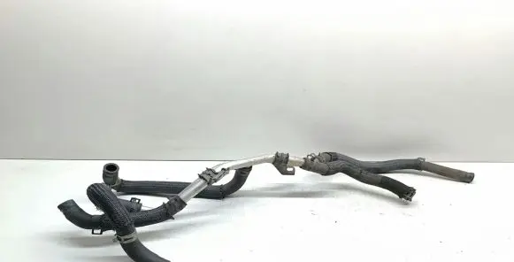 Toyota Prius (XW30) Engine coolant pipe/hose