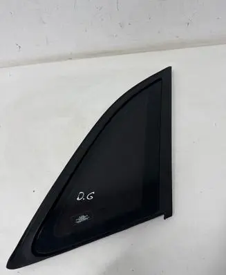 Audi Q3 8U Rear side window 8U0845300