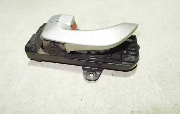 Hyundai Sonata Front door interior handle 82613NF000