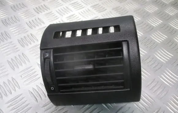 Volkswagen Fox Dashboard air vent grill cover trim 5Z0819704