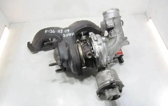 Audi A5 8T 8F Turbo 06H145702L