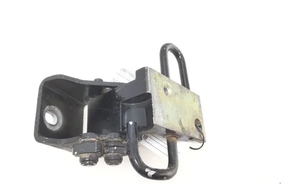 Volkswagen Touareg I Rear door lower hinge 7L0833411