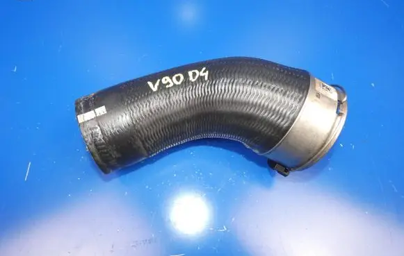 Volvo S90, V90 Intercooler hose/pipe 31686561
