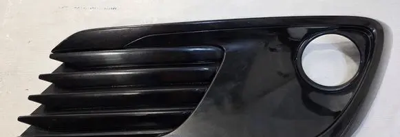 Toyota Auris E180 Front fog light trim/grill 5203002210