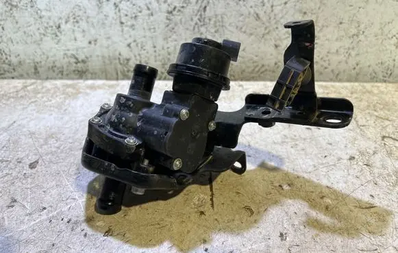 Valve vacuum