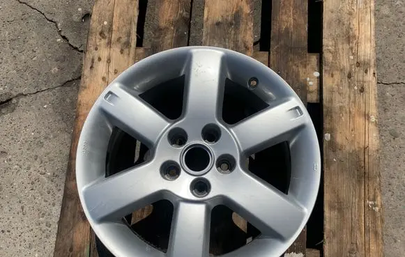 R17 alloy rim
