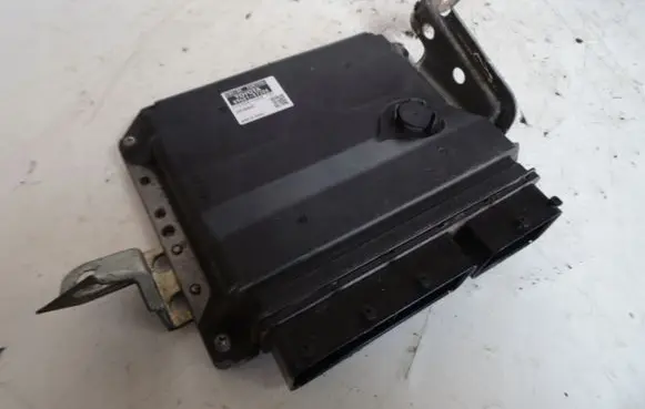 Toyota Prius (XW30) Engine control unit/module 8966147280
