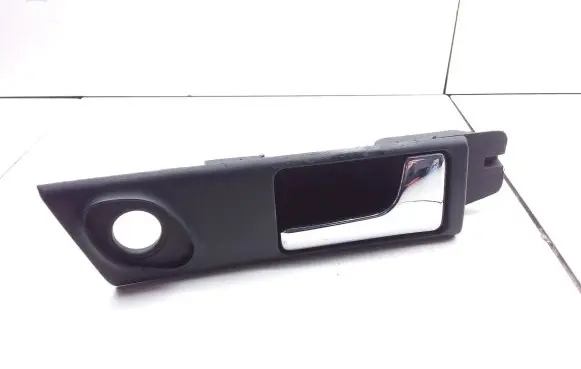 Audi A6 S6 C4 4A Rear door interior handle 4A0839020