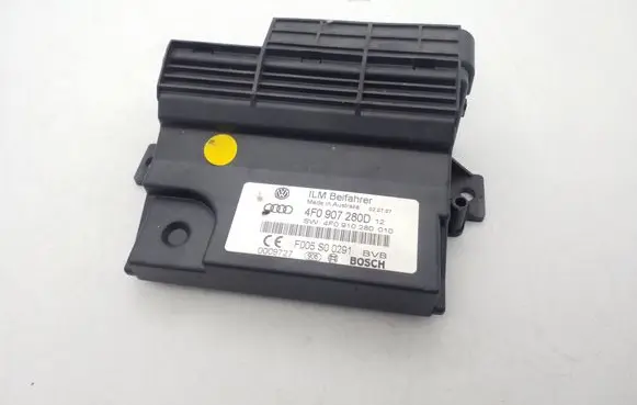 Audi Q7 4L Power management control unit 4F0907280D 4F0910280 F005S00291
