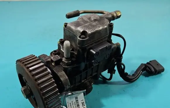 Volkswagen Polo IV 9N3 Fuel injection high pressure pump 0460404972 IMPRK1543489
