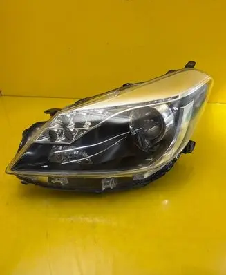 Toyota Yaris Headlight/headlamp YARISIII