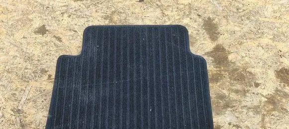 Mercedes-Benz E W212 Rear floor mat A2126840100