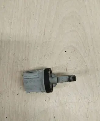 Volkswagen Touareg I Interior temperature sensor 1K0907543A