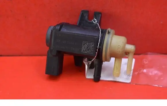 Skoda Rapid (NH) Vacuum valve 1K0906627B