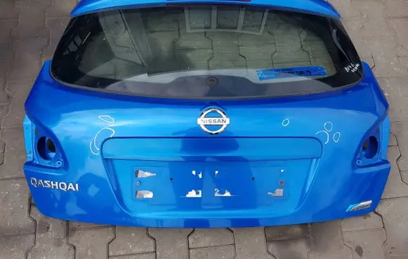 Nissan Qashqai Tailgate/trunk/boot lid 