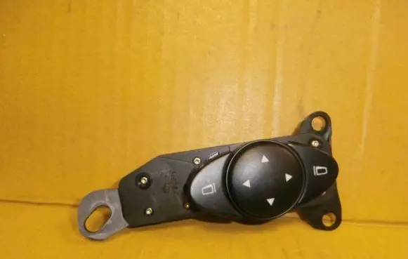 Mercedes-Benz E W211 Electric window control switch A2118212251 AB 076
