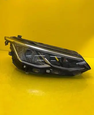 Volkswagen Golf VIII Headlight/headlamp 5H1941006