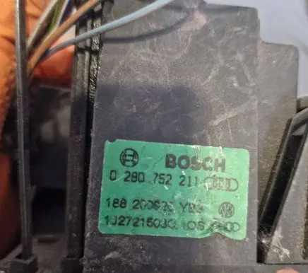 Seat Leon (1M) Accelerator throttle pedal 0280752211 1J2721503C 18820002C