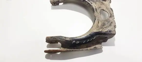 Peugeot 407 Front lower control arm/wishbone 446332c