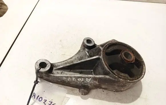 Opel Astra H Engine mount bracket 13125635jh