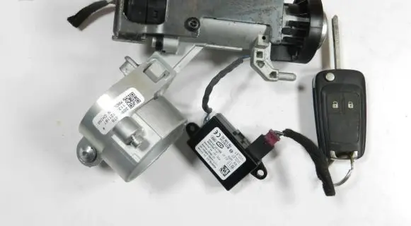 Opel Insignia A Ignition lock 20964876