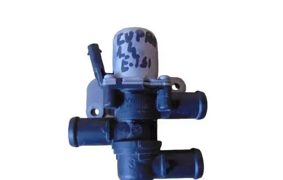 Cupra Formentor Coolant heater control valve 5Q0906457C