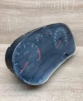 Seat Toledo II (1M) Speedometer (instrument cluster) W01M0920800C 88311292 FORDIESELLHD