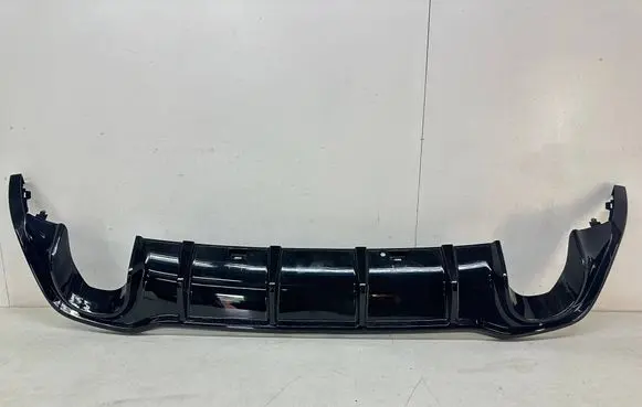 Volkswagen Golf VIII Rear bumper trim bar molding 5H6807568M 5H6807568