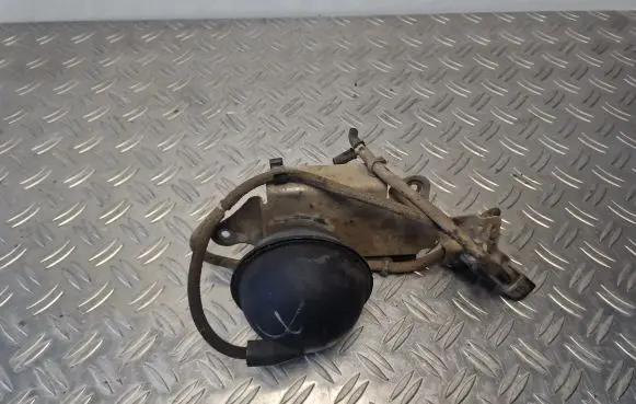 Volkswagen Touareg II Valve vacuum 054129808