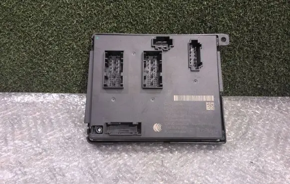 Porsche Cayenne (92A) Comfort/convenience module 7PP907064DS 7PP907348B
