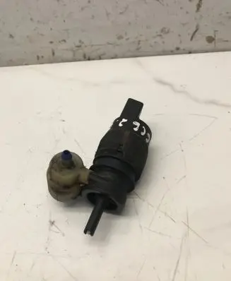 Audi A6 S6 C6 4F Windscreen/windshield washer pump
