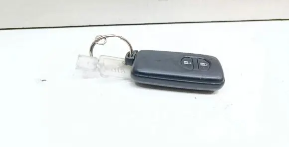 Toyota Prius (XW30) Ignition key/card 