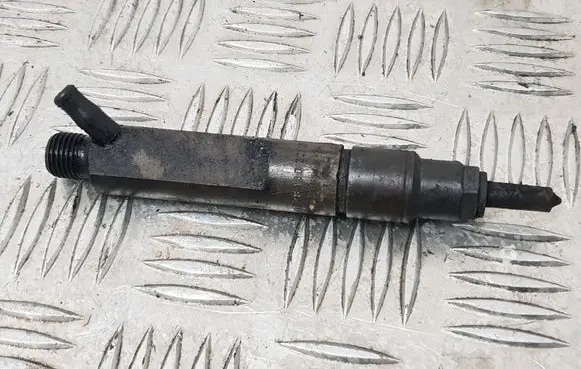 Audi A3 S3 8L Fuel injector 028130201T