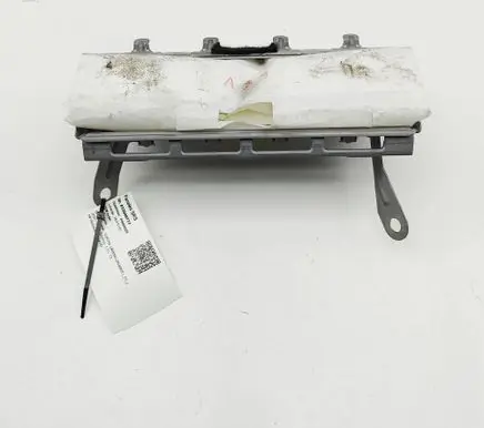 Toyota Urban Cruiser (XP110) Knee airbag 7390052031B0 7390052031