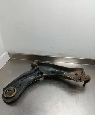 Volkswagen Polo V 6R Front control arm 6R0407151F