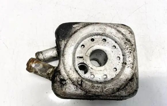 Engine oil radiator