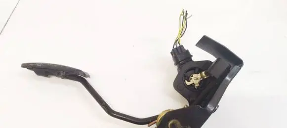 Toyota Corolla E120 E130 Accelerator throttle pedal