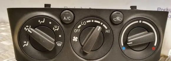 Toyota Avensis T250 Climate control unit 5590005100 MB1465700733