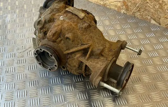 BMW X5 E53 Rear differential 7524888