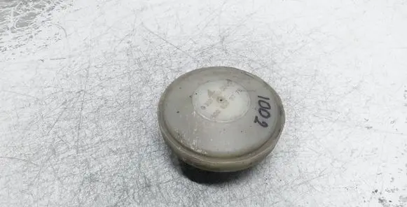 Mercedes-Benz C W203 Headlight level adjustment motor 0307650006 0008009775