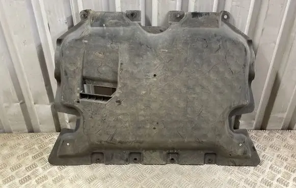 Mercedes-Benz GLC C253 Engine splash shield/under tray A2055240200 A2535200300