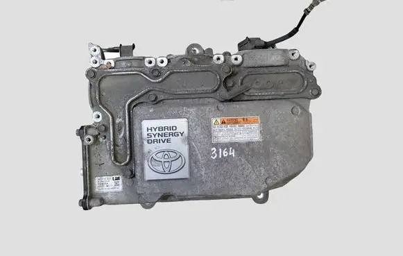 Toyota Yaris Voltage converter inverter G920052010 G920152011