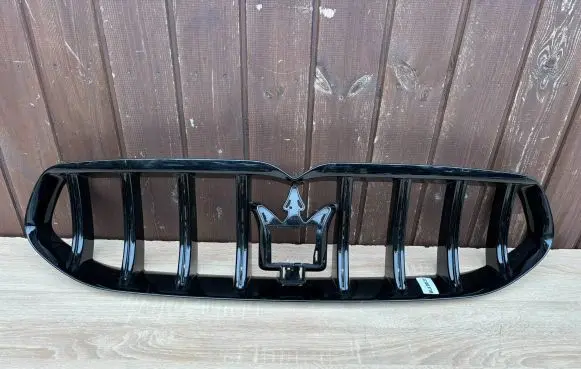 Maserati Grecale Front grill 670167501